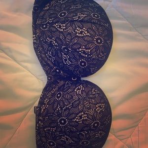 Victoria secret strapless bra